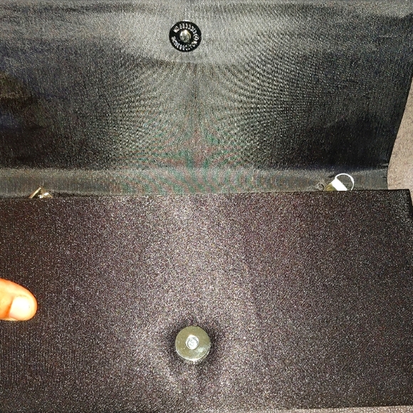 Satin handbag - Picture 2 of 5